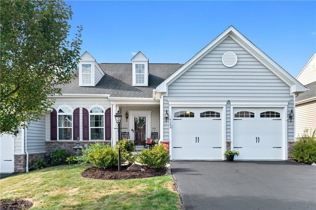 Property Photo:  4084 Overview Drive  PA 15317 