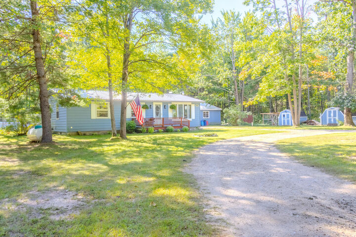 Property Photo: 5083 Seneca Trail MI 49735