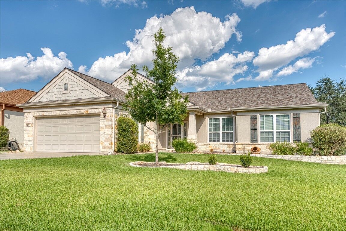 Property Photo:  209 Summit Street  TX 78633 