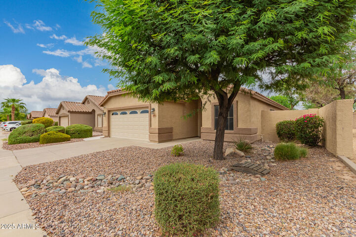 Property Photo: 6954 W Juniper Avenue AZ 85382