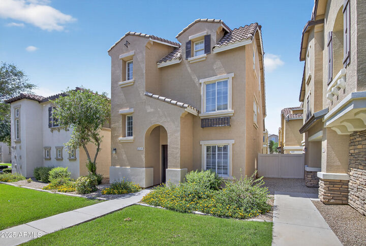 4310 E Jasper Drive  Gilbert AZ 85296 photo