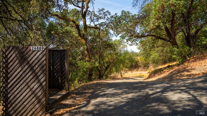 Property Photo:  26889 Toyon Lane  CA 95425 