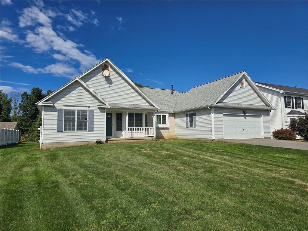 Property Photo:  735 Whistlers Cove Lane  NY 14612 