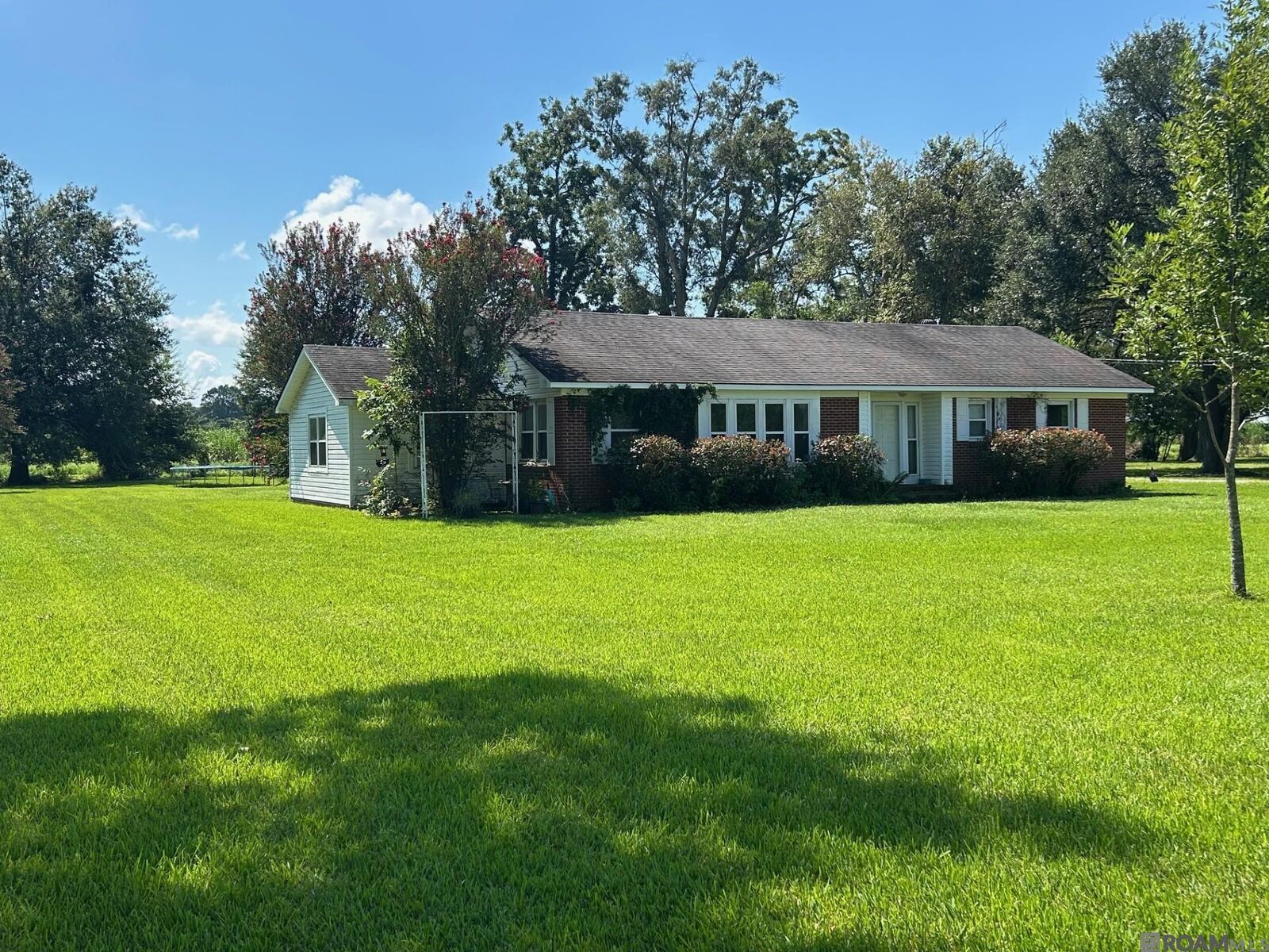 Property Photo: 281 Plauche St LA 70759