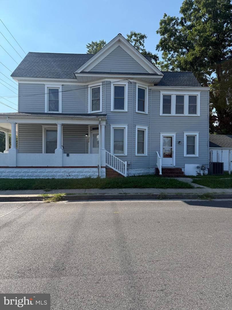 Property Photo:  301 Washington Street  MD 21613 