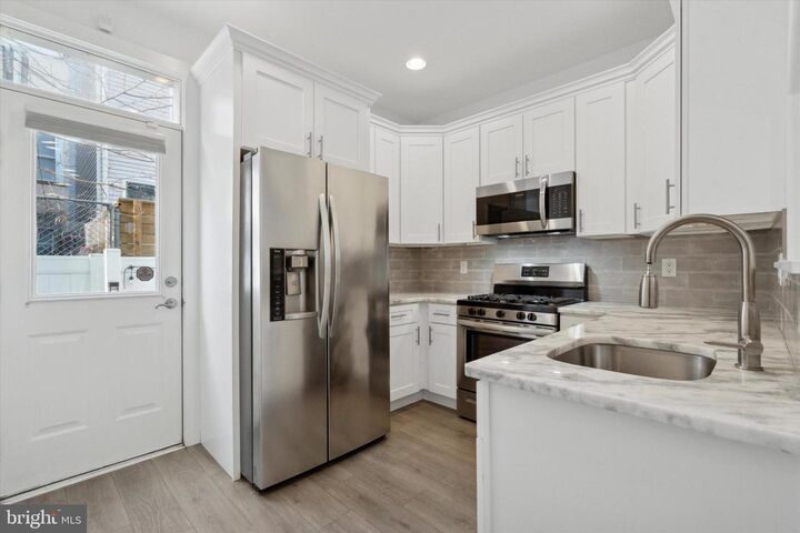 Property Photo:  1924 N Orianna Street  PA 19122 