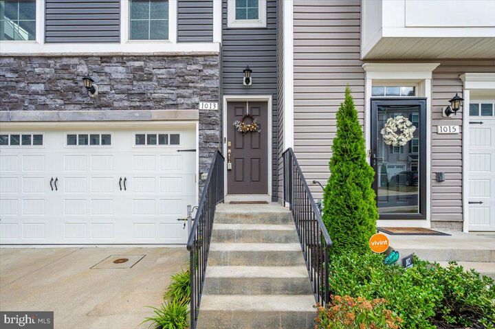 Property Photo: 1013 Highpoint Trail MD 20707