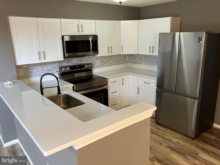 Property Photo:  14114 Lauren Lane B 27B  MD 20707 