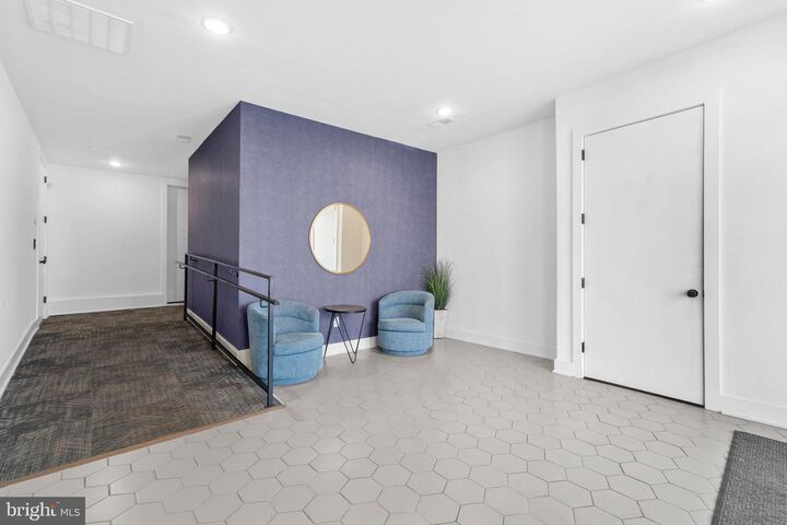 Property Photo:  1723 Francis Street 2H  PA 19130 