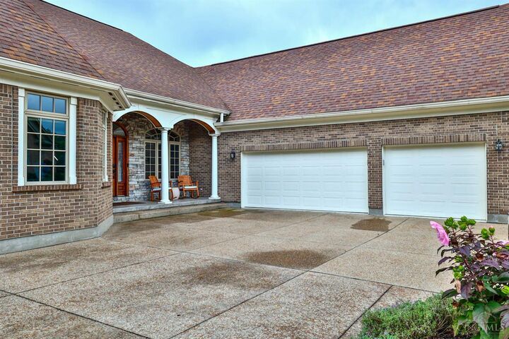 Property Photo: 18 James Place OH 45246