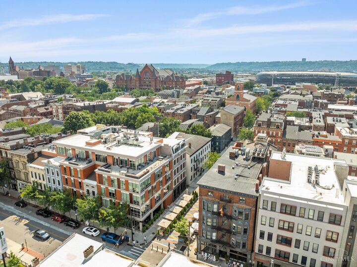 Property Photo: 1501 Vine Street OH 45202