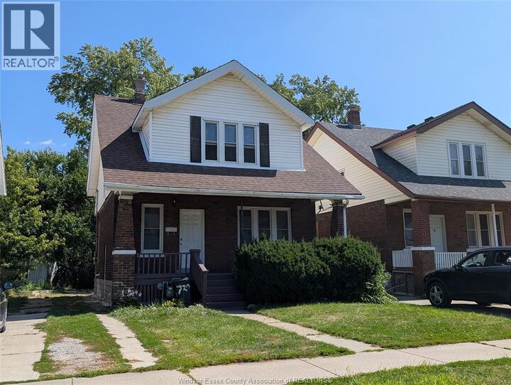 Property Photo:  720 Partington Avenue  ON N9B 2N7 