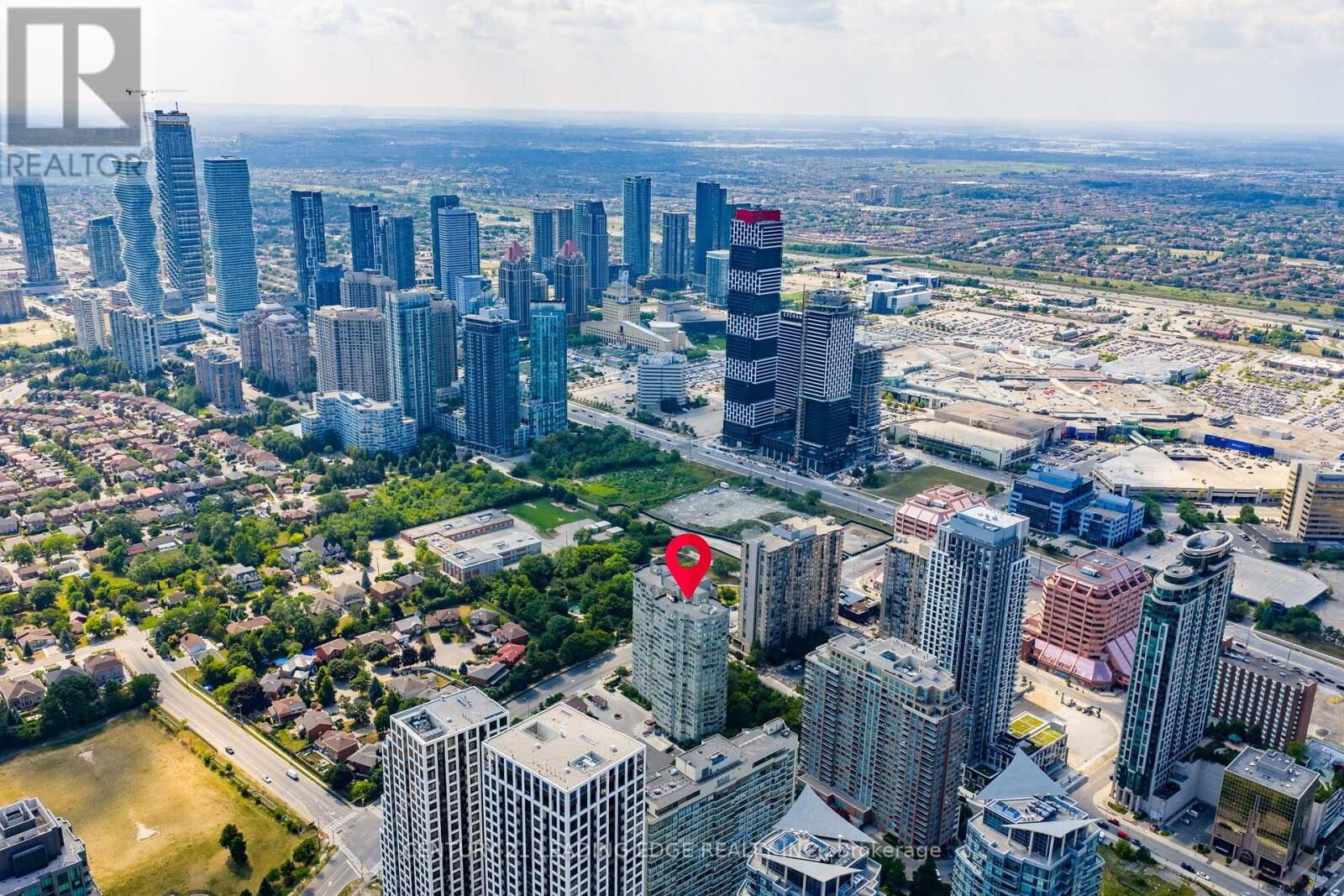 Property Photo: 3605 Kariya Drive 905 ON L5B 3J4