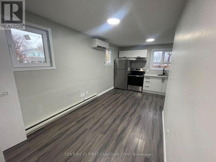 Property Photo: 292 Simcoe Street ON N6B 1J5
