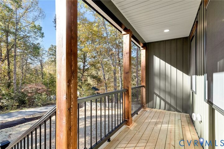 Property Photo:  11441 Ponderosa Lane  VA 22546 