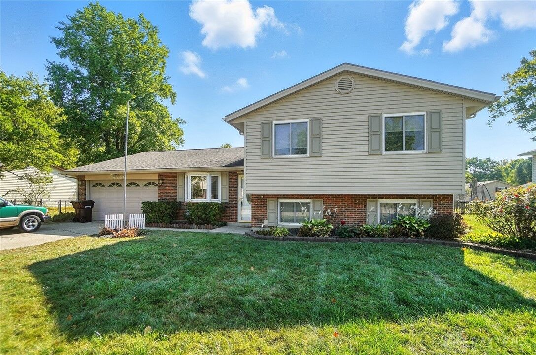 Property Photo:  4248 Fernmont Street  OH 45440 