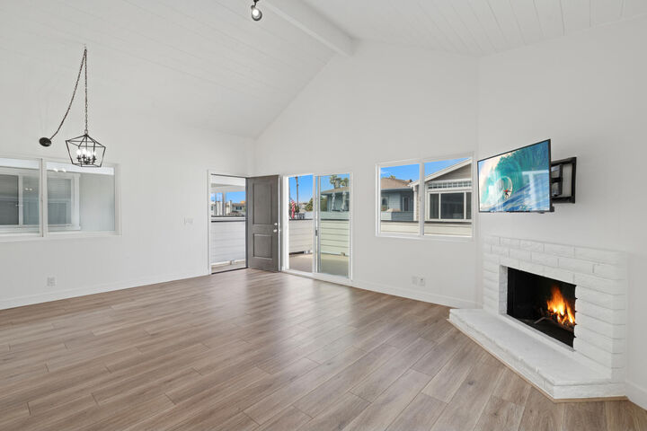 Property Photo: 204 David Drive CA 92663