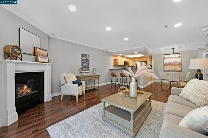 Property Photo: 2550 Oak Rd 115 CA 94597