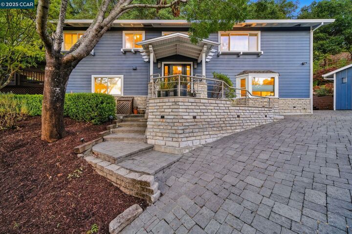 Property Photo:  14 Lucille Way  CA 94563 