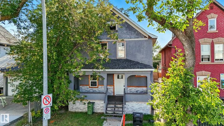 10730 92 Street NW  Edmonton AB T5H 1V4 photo