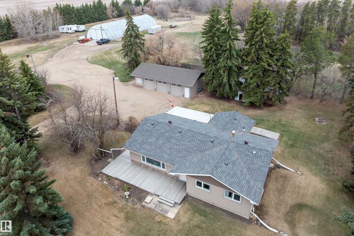 Property Photo:  55518 & 55516 Rge Road 250  AB T8R 1P4 