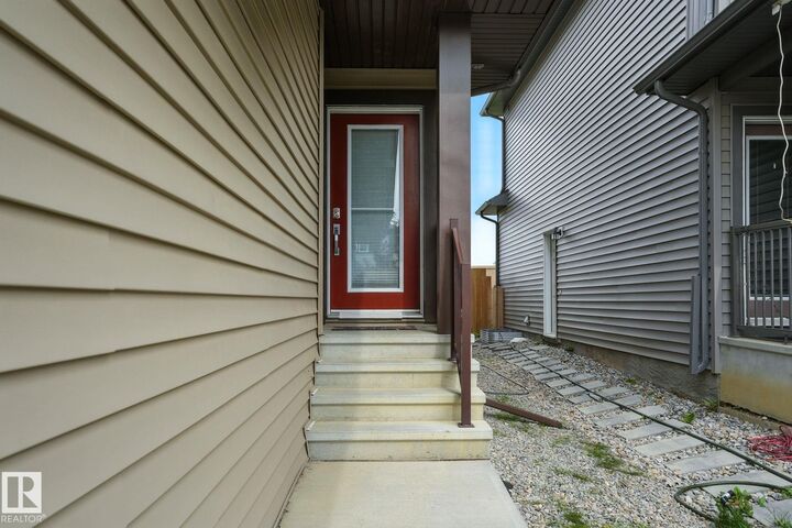 Property Photo: 22812 96 Avenue NW AB T5T 7M5