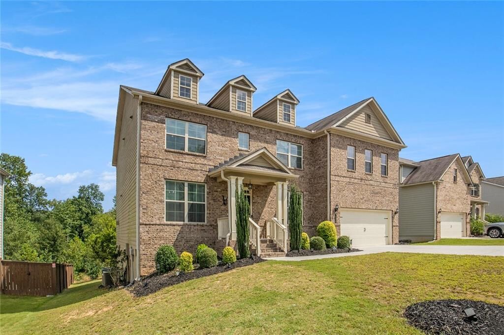 Property Photo:  7905 Brewton Creek Drive  GA 30028 