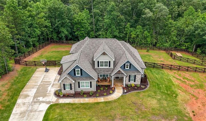 Property Photo:  7532 Milford Place  GA 30135 