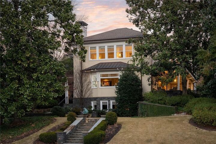 81 Peachtree Circle  Atlanta GA 30309 photo