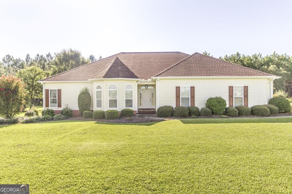 Property Photo:  433 Willow Point Drive  GA 31021 