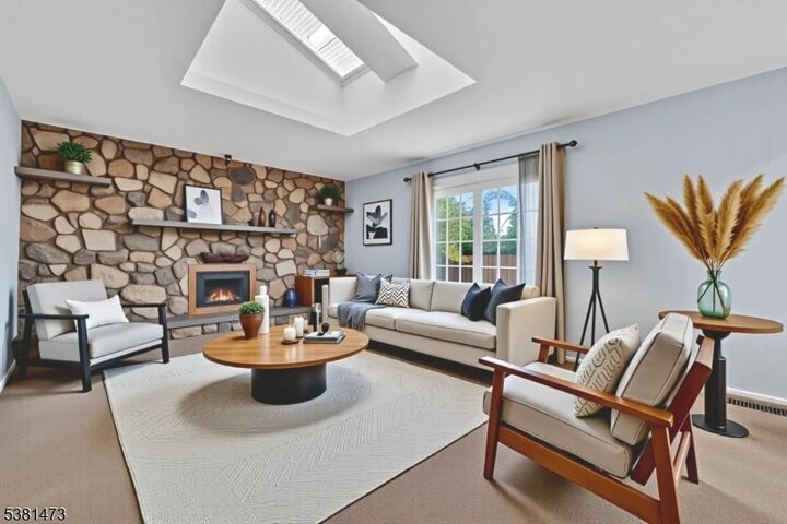 Property Photo: 416 Elwood St NJ 08854