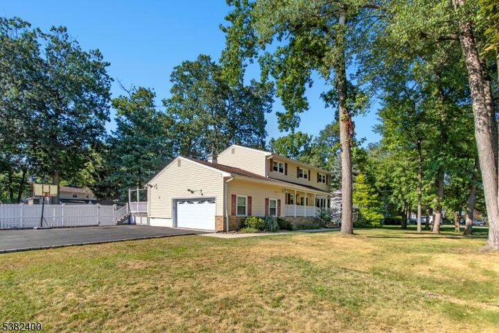Property Photo:  74 Hall Drive  NJ 07066 