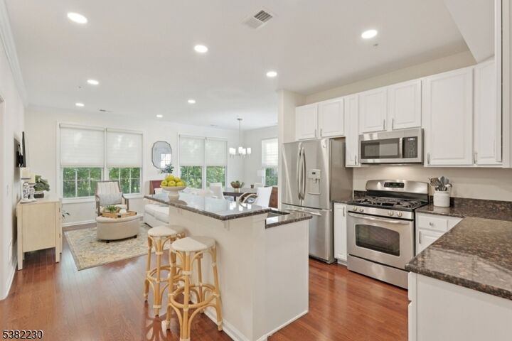 Property Photo: 24 Lara Pl NJ 07059