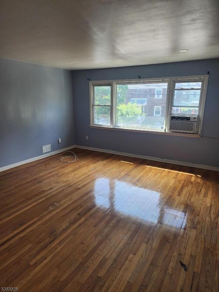 Property Photo:  1371 Hamilton St  NJ 07208 
