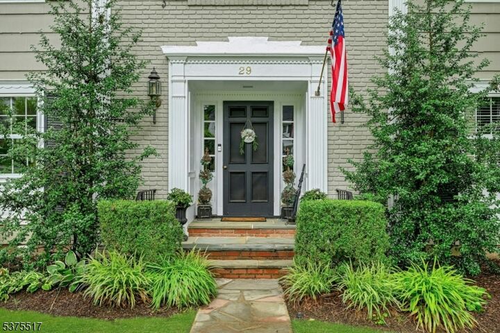 Property Photo:  29 Druid Hill Rd  NJ 07901 