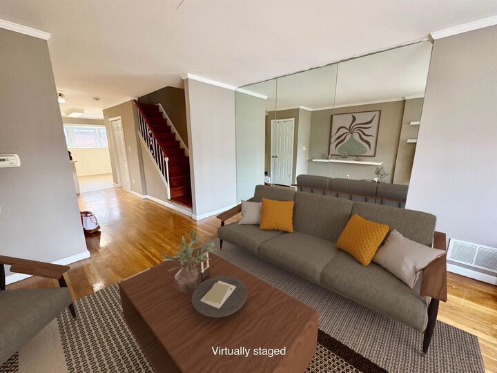 Property Photo:  40 Linden Ave  NJ 07305 