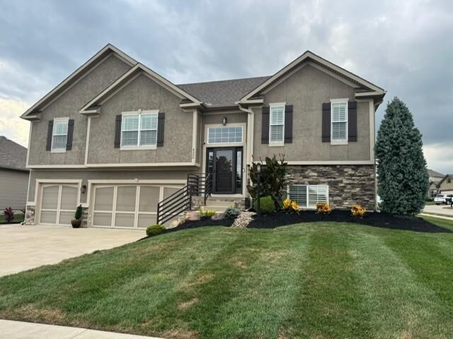 Property Photo: 4206 Stonegate Drive MO 64505