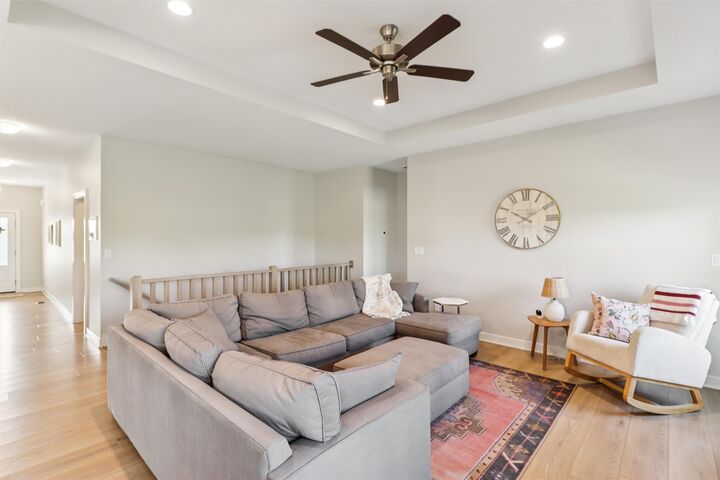 Property Photo: 2383 SE 5th Street IA 50265