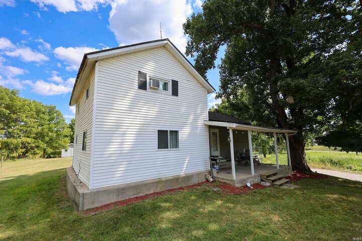 Property Photo: 2040 N 700 E IN 46737