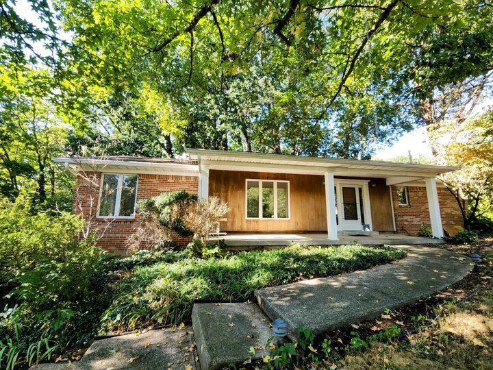 304 Apache Drive  Paint Lick KY 40461 photo