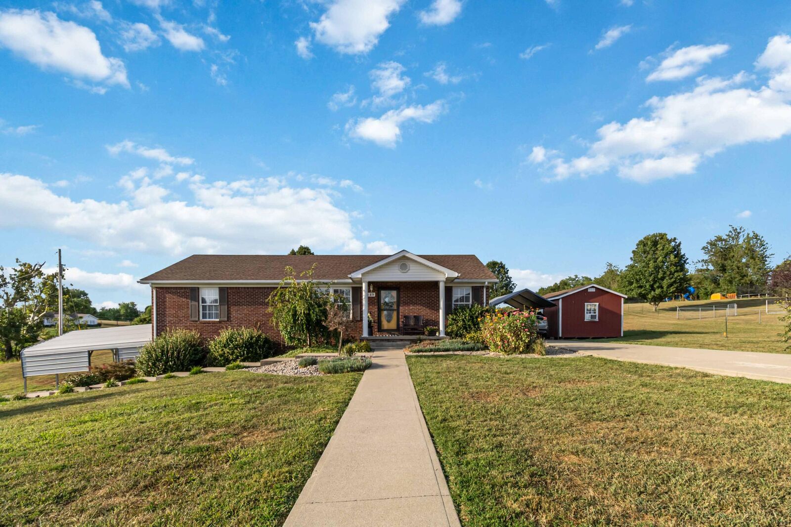 Property Photo: 189 Thoroughbred Way KY 40403