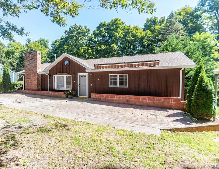 Property Photo: 7 Harrimac Lane NY 10579