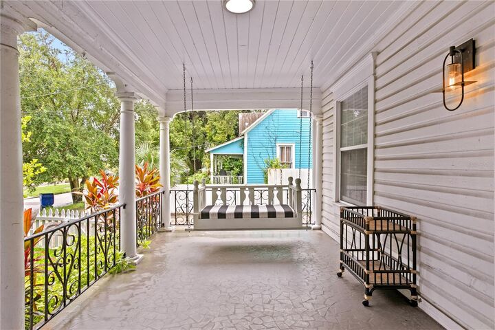 Property Photo: 2810 N 10th Street FL 33605