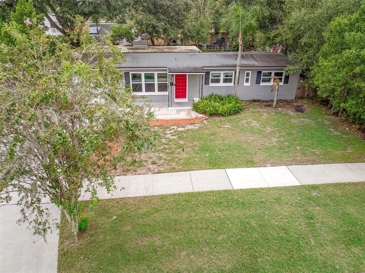 Property Photo: 6322 Appian Way FL 32807