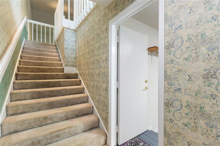 Property Photo: 5999 Lake Pointe Drive 608 FL 32822