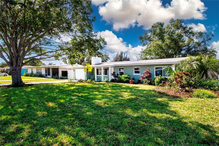Property Photo: 2238 Rose Street FL 34239