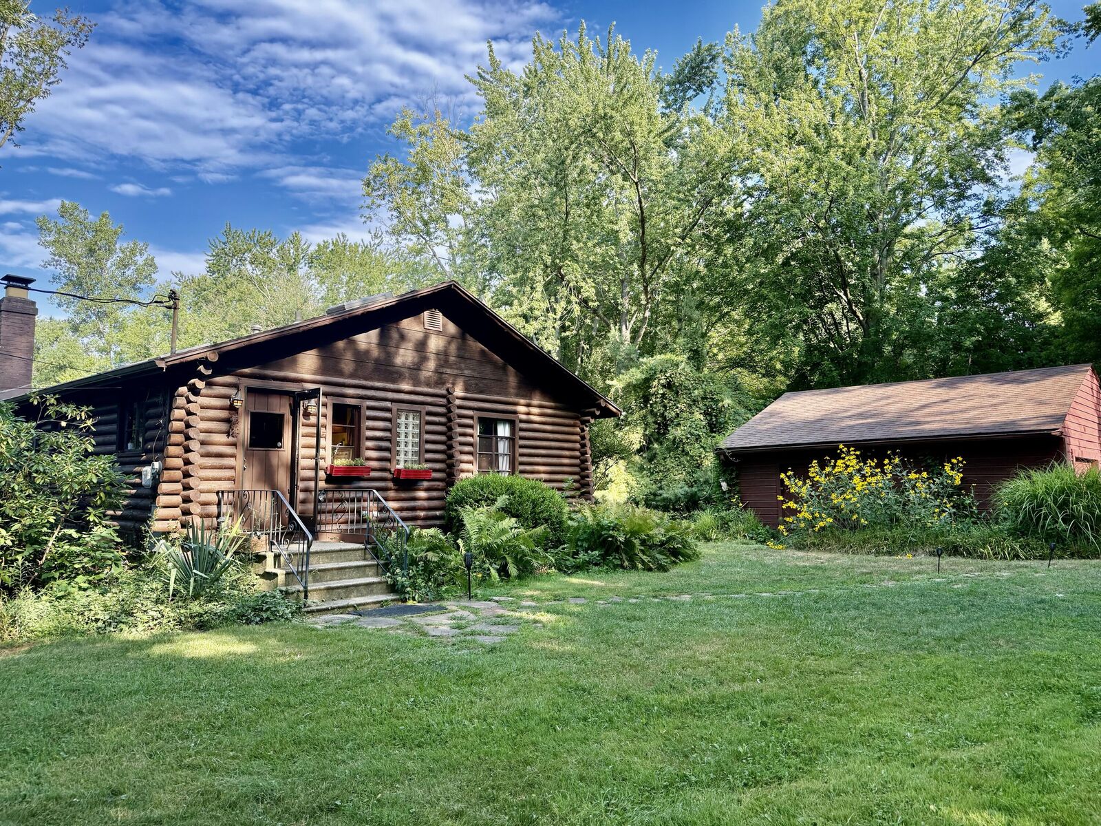 Property Photo: 3257 W Marquette Woods Road MI 49127