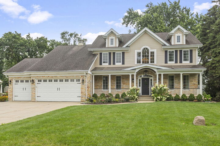 105 W Ridge Avenue  Prospect Heights IL 60070 photo