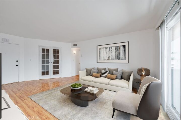Property Photo: 5400 Newcastle Avenue 56 CA 91316