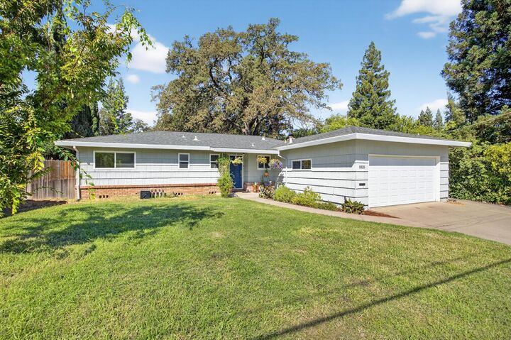 Property Photo: 5325 Flagstone Street CA 95608